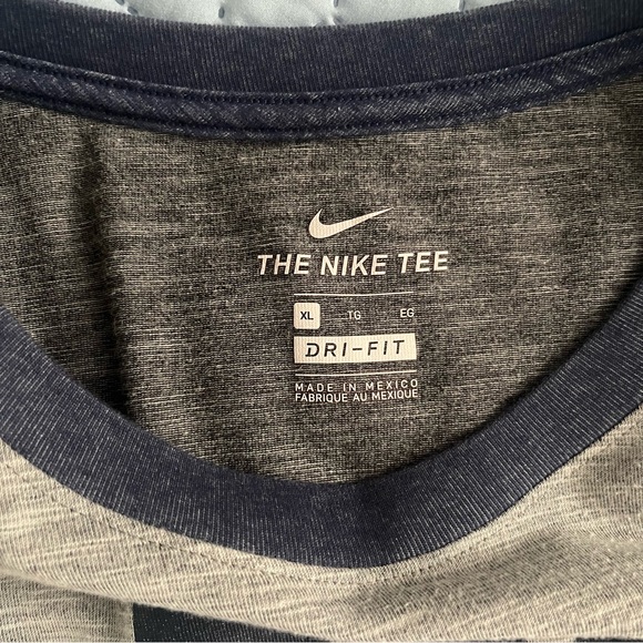 WVU Men’s Nike DryFit Tee - XL - Picture 3 of 3